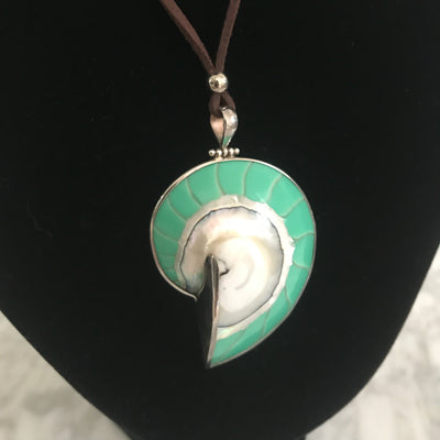 Oversized Shell Pendant